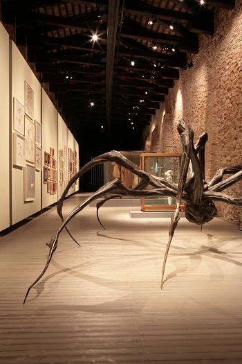 01_Louise_Bourgeois_Fabric_Works.JPG