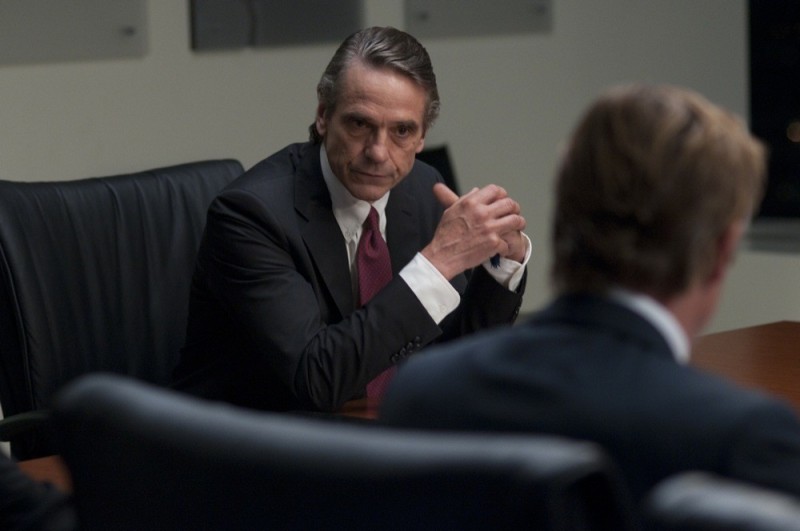 margin-call-jeremy-irons-in-una-scena-del-film-218977.jpg
